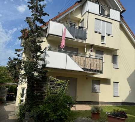 Exklusive 3-Raum-Maisonette-Wohnung mit Einbauküche in Remseck am Neckar