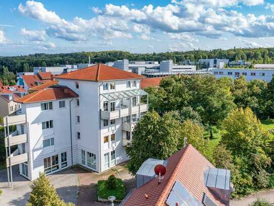 Ab sofort - Helle 2 Zimmer- Wohnung mit Balkon und Aufzug