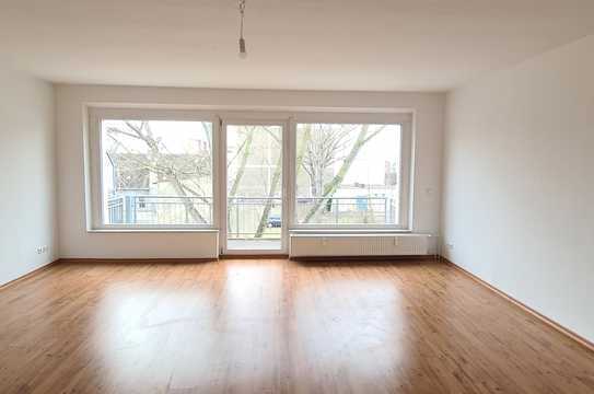 Freundliche 3-Zimmer Wohnung mit TOP Einbauküche und Balkon