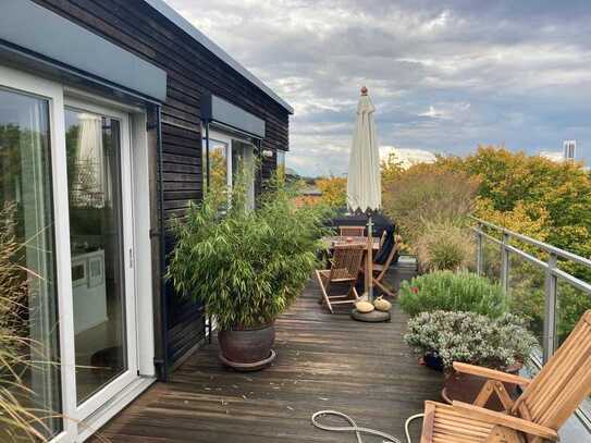 Charmante DG-Maisonettewohnung mit Blick ins Grüne und großer Terrasse