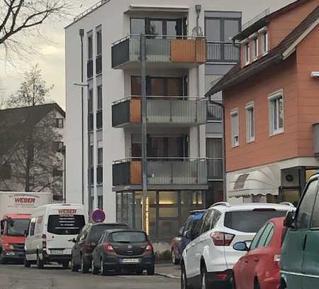 Barrierefreie 4 Zimmer-Wohnung 2.OG mit gr. Balkon in Heilbronn