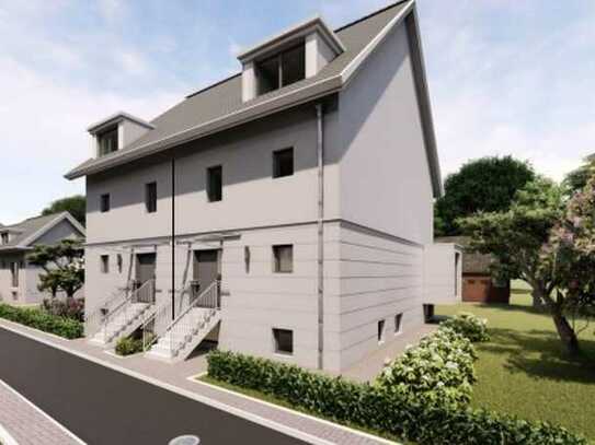 Grundstück mit Baugenehmigung für ein Doppel- und Einfamilienhaus in Berlin-Marienfelde