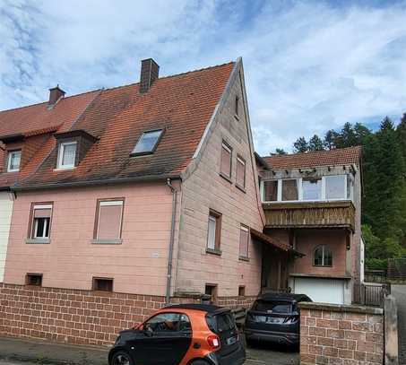 Günstiges Haus für Renovierer in Esthal