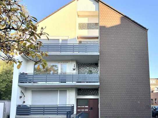 TOP RENOVIERT - groß, hell, 2,5 ZIMMER in grüner SACKGASSE mit BALKON + GARAGE