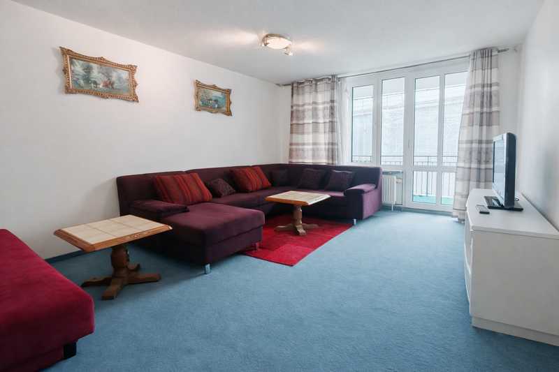 Großzügige 3-Zimmer-Wohnung mit Stellplatz in ruhiger Wohnlage Bogenhausen *zum Einzug bereit!*