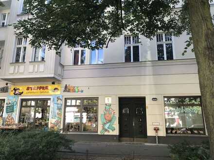 PREISREDUZIERT! Gewerbeeinheit Top-Rendite fast 5,12% zentral in belebter Straße am Schlosspark