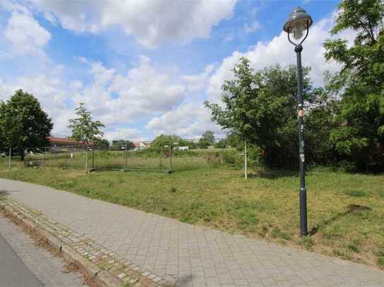 Baugrundstück mit Baugenehmigung in Hoppegarten!