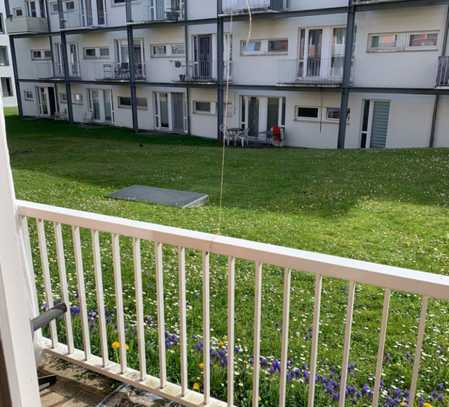 Schöne, gemütliche Studentenwohnung mit Terrasse