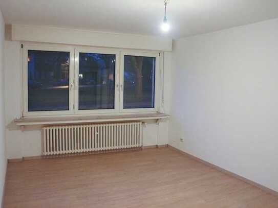 Attraktive 3-Zimmer-Erdgeschosswohnung mit Balkon in Duisburg