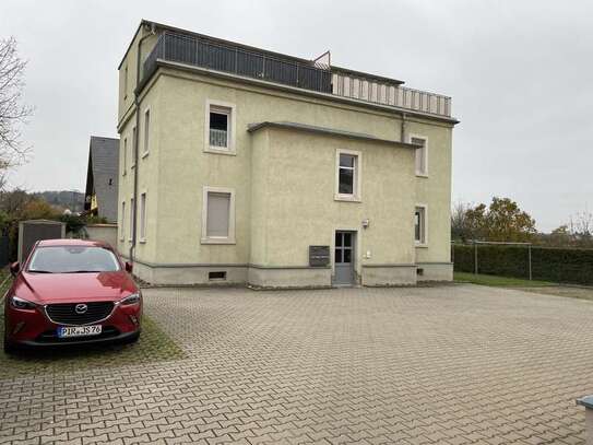 Erstbezug Moderne 2-Raum-Wohnung mit Designerboden, Badewanne, Keller, Abstelkammer uvm