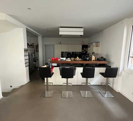 Großzügiges Loft 160qm+90qm Kellerräume in Pforzheim von Privat zu verkaufen.