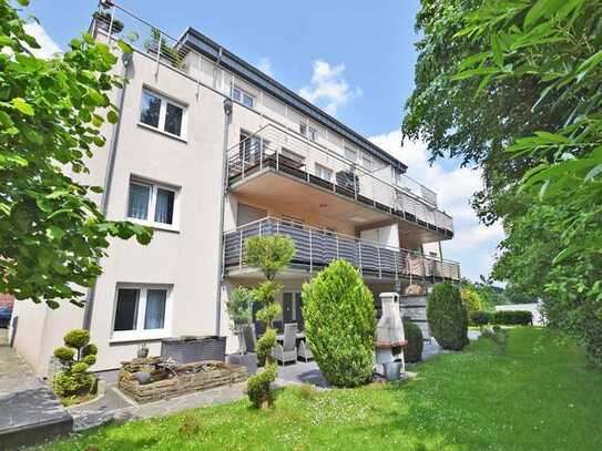 Modernes Mehrfamilienhaus in ruhiger Lage