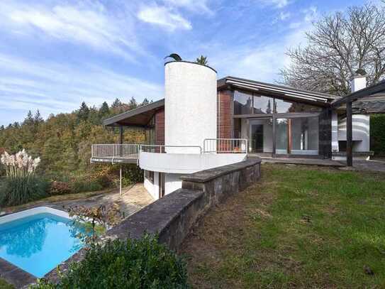 Großzügiges, freistehendes Einfamilienhaus mit Garage, Garten und Pool in 79280 Au