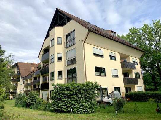 Sofort beziehbar ! Ruhige 2 Zimmer Wohnung in gepflegtem Zustand