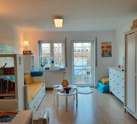 Sonnige 2-Zimmer-Wohnung in Erkenbrechtsweiler