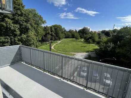 exklusive Dachgeschosswohnung mit Parkblick Erstbezug nach Vollsanierung