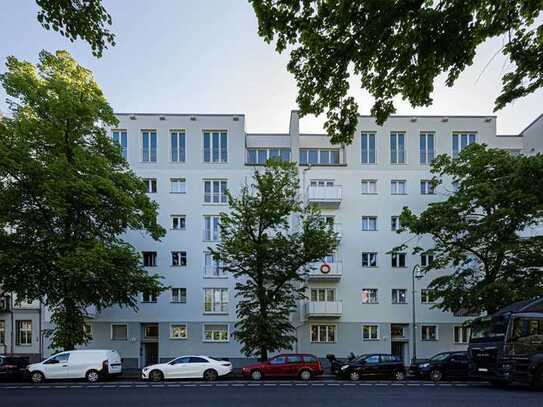 Provisionsfrei investieren: Vermietete Single-Wohnung am Viktoriaparkt – KREUZBERGER BESTLAGE