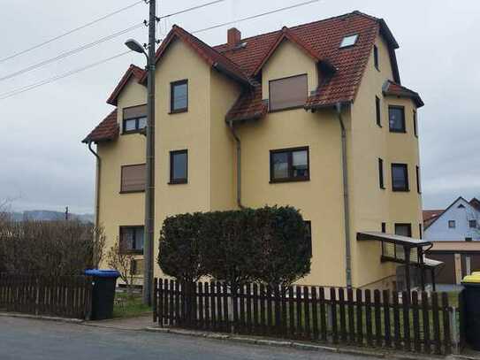 Drei-Raum-Maisonette-Wohnung mit ca. 72 m² in ruhiger zentraler Lage von Radebeul West