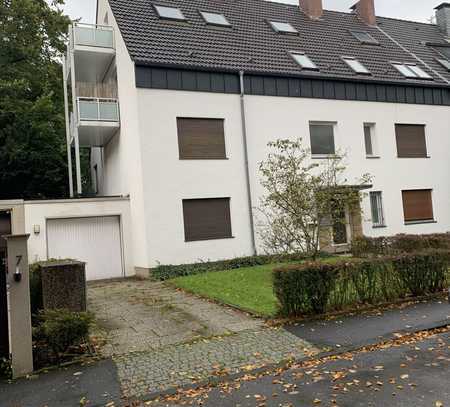 3,5-Zimmer-Wohnung mit Balkon in Dortmund, südliche Gartenstadt