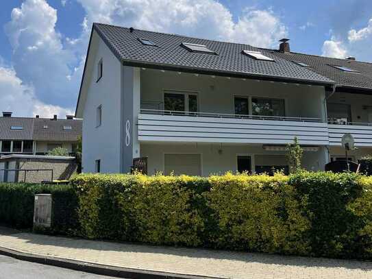 Ansprechende und modernisierte 3-Raum-Wohnung mit Balkon in Bielefeld