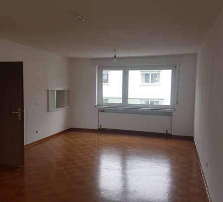 Stadtwohnung! Schöne 3 Zimmerwohnun mit Balkon