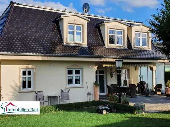 WEISKIRCHEN (HOCHWALD): TOP VILLA MIT EINLIEGERWOHNUNG