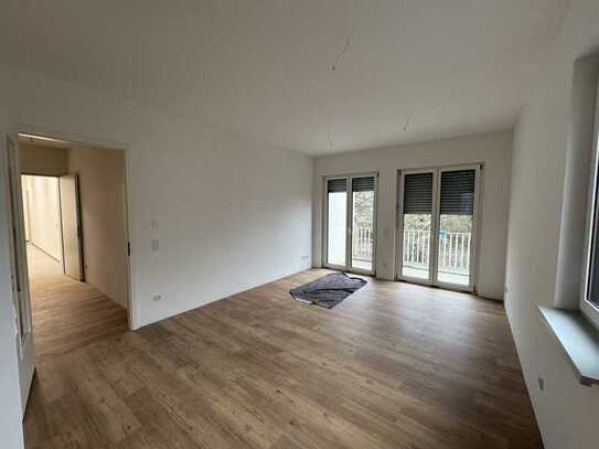 Neubau Erstbezug - 2-Zimmer-Wohnung mit geräumigen Balkon, Lichterfelde. Berlin