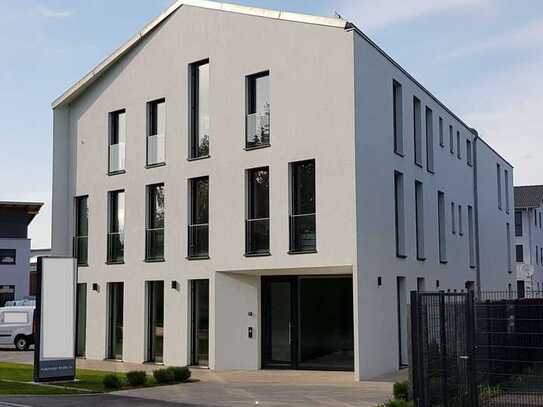 Moderne klimatisierte Hightech Büroeinheit mit 3 Büroräumen (ca. 66 m²) in Germering