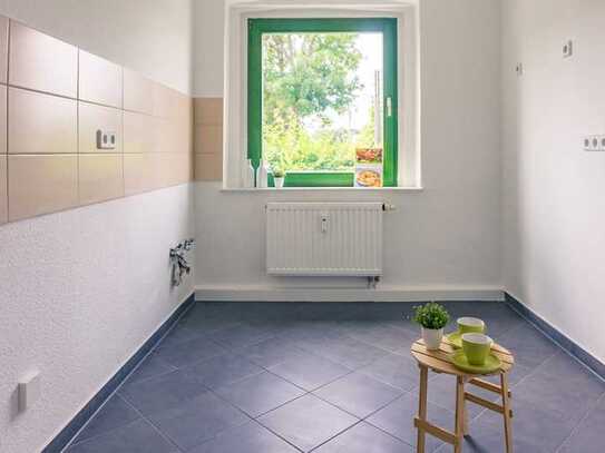 Balkonwohnung in ruhiger Seitenstraße