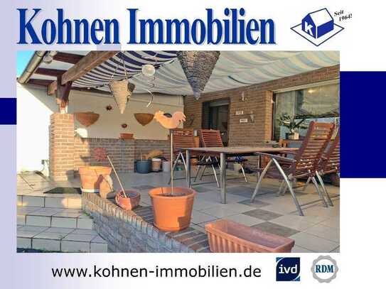 Individuelles Reiheneckhaus mit schönem Garten, Garage, Carport u.v.m. in 41334 Nettetal-Hins