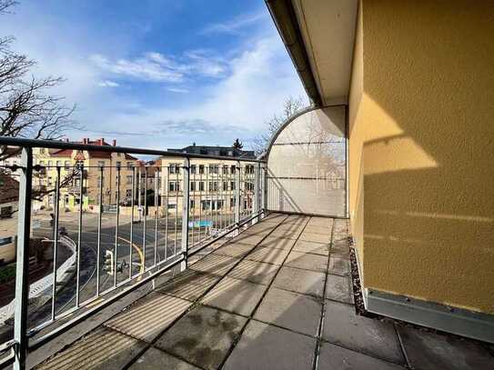 Mit Weitblick! DG-Maisonette mit 2 Dachterrassen im beliebten Laubegast!