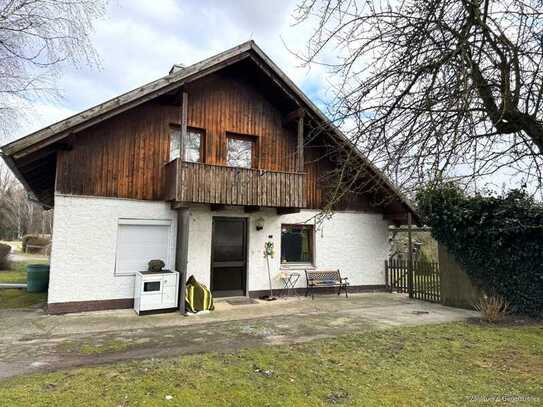 Alleinlage & Idylle pur - Bauernhaus mit ca. 2.500m² Grundstücksfläche nähe Niederwinkling