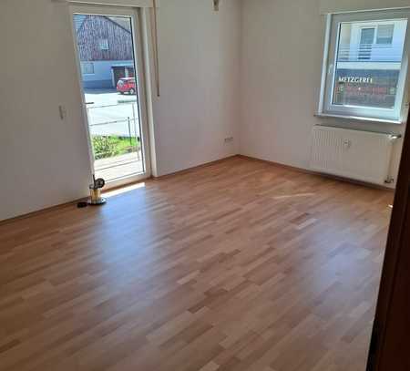 Helle 3-Zimmer-Wohnung in Winzingen