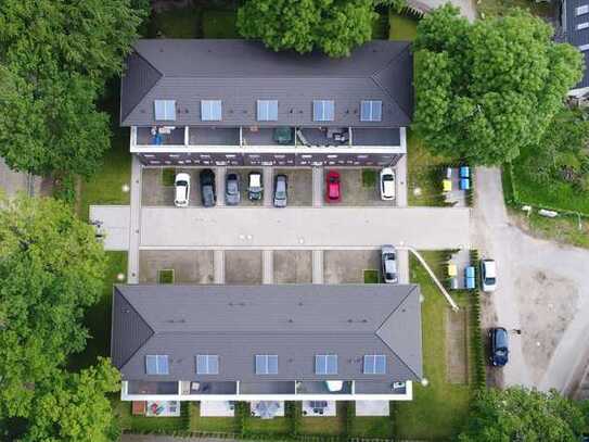 Reihenmittelhaus über 3 Etagen mit Dachterrasse und Garten