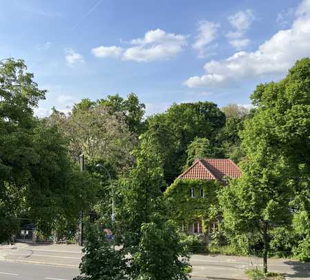 Blick auf dem Volkspark Friedrichshain, Saniert