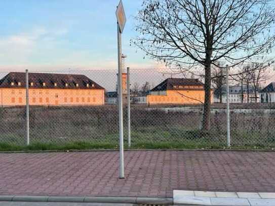 **XL-Grundstück mit Bürogebäuden im modernen Gewerbepark am Fliegerhorst***