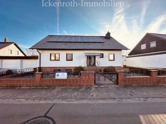 **1-2 Familienhaus in ruhiger Lage mit schöner Gartenfläche, neue HZ, PV+Speicher, XXL-Garage, uvm.!