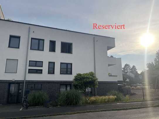 ***Reserviert*** Moderne 3-Zimmer-Terrassenwohnung – Hochwertig, in der Nähe der Uniklinik Gießen