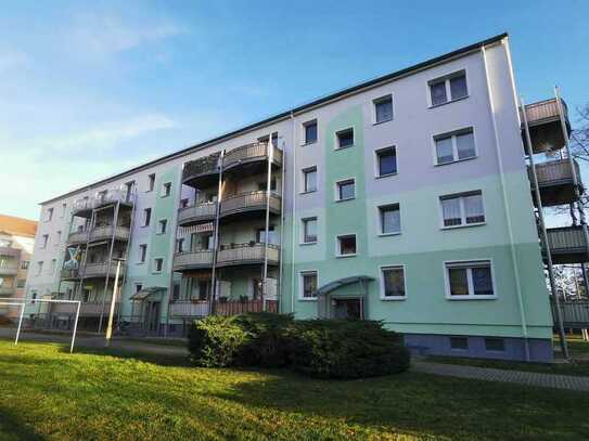 Bezugsfertige 3-Raumwohnung mit Balkon in Top-Lage