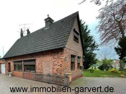 Vermietung - Wohneinheit im Erd- und Dachgeschoss mit Veranda, Garage in Borken-Rhedebrügge