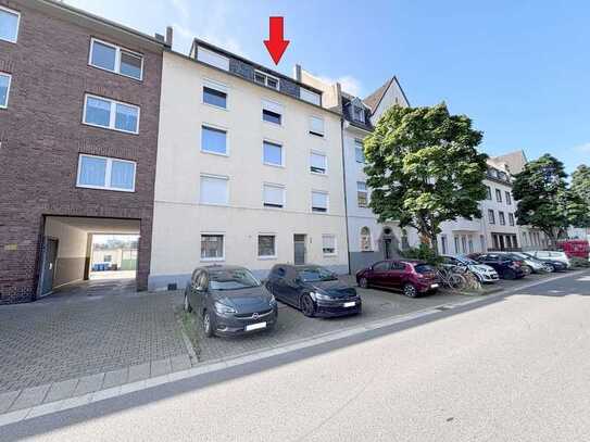 Modernisierungsbedürftige 3-Zimmerwohnung in gepflegtem 10-Familienhaus