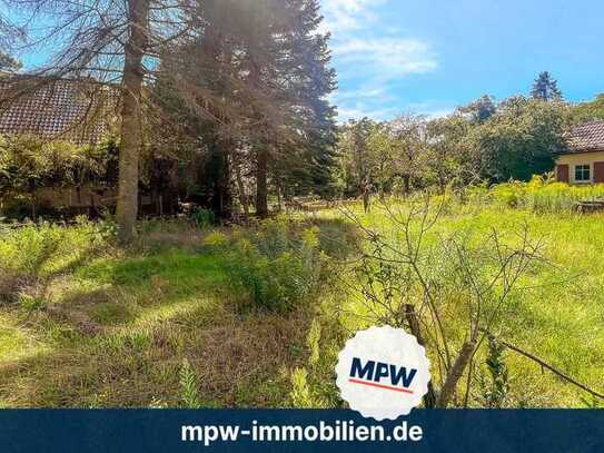 Sonnige Süd-West-Ausrichtung - Baugenehmigung für eine Doppelhaushälfte liegt vor!