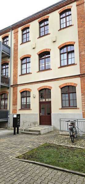 Kapitalanleger gesucht! 5-R-Maisonette mit Balkon und Traumdachterrasse