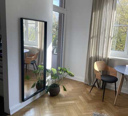 Helle 1-Zimmer-Wohnung mit Balkon in zentraler Lage von Rotherbaum