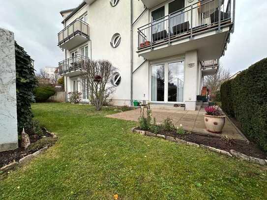 Gemütliche 3-Zimmer-Wohnung mit Terrasse, Garten und zwei Tiefgaragenplätzen in Weimar