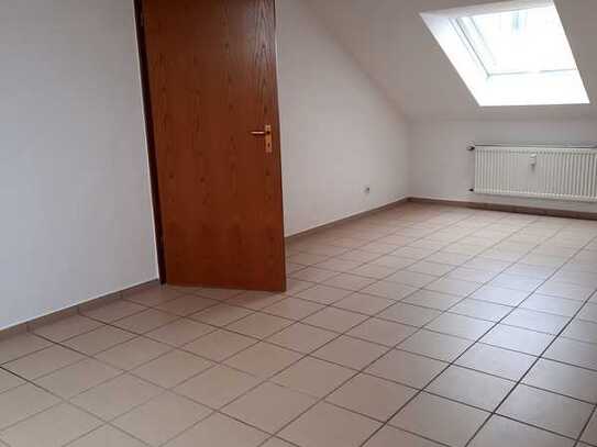 Attraktive 3,5-Zimmer-Wohnung in Obere Marktstraße, Rodgau