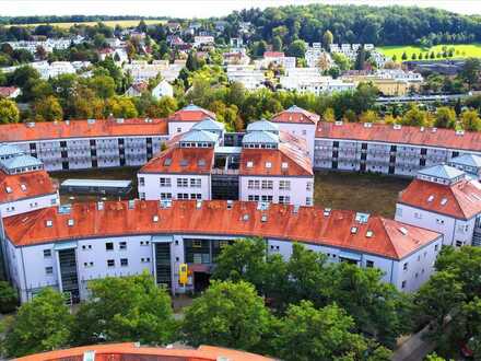 Großzügige 1,5-Zimmer-Wohnung im beliebten Regensburger Westen direkt am Rennplatz.