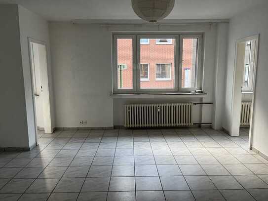 Essen-Innenstadt Nähe Einkaufszentrum Limbecker Platz! Ideal für Studenten!