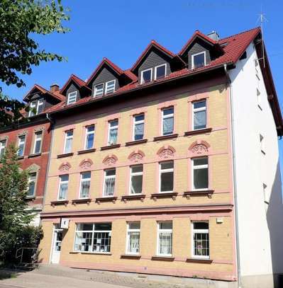 Maisonettewohnung mit Echtholzelementen und Tageslichtbad zu vermieten!