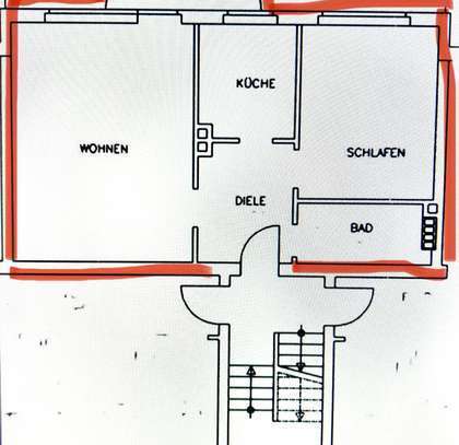 Hübsche neu sanierte 2 Zimmerwohnung mit Balkon